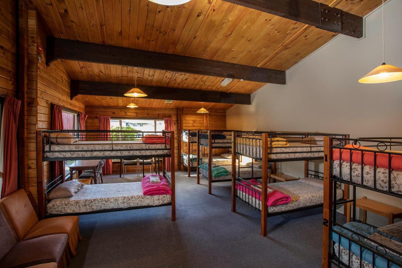 Te Anau Top 10 Holiday Park And Motels Экстерьер фото