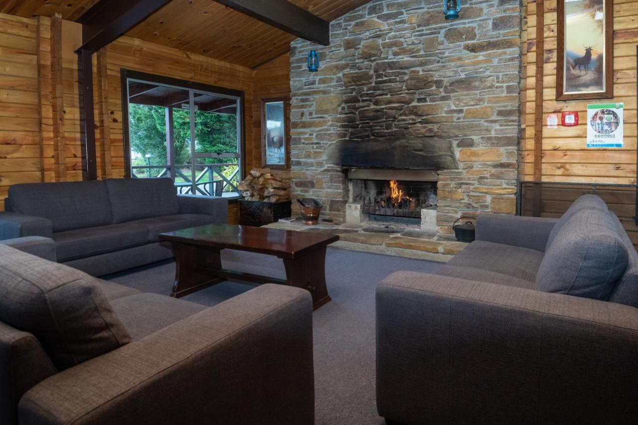 Te Anau Top 10 Holiday Park And Motels Экстерьер фото