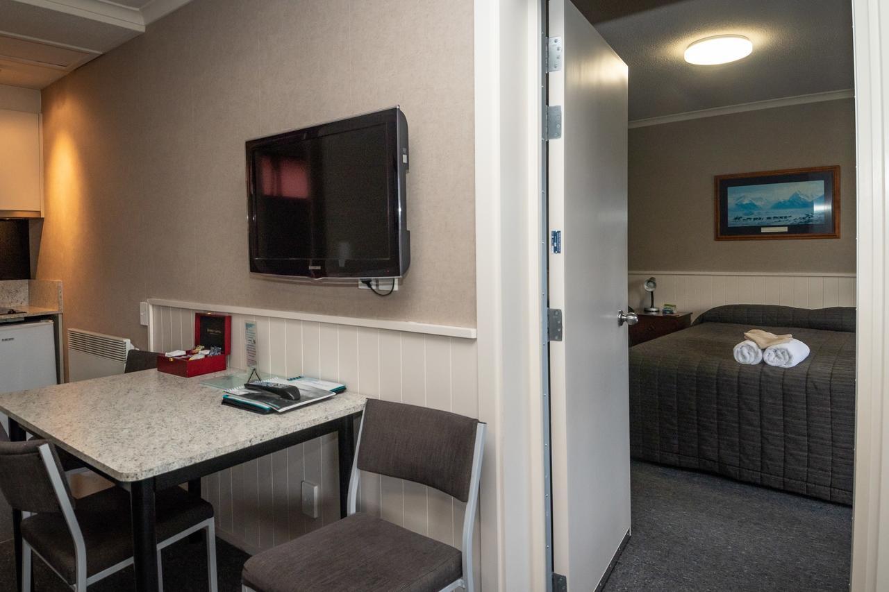 Te Anau Top 10 Holiday Park And Motels Экстерьер фото